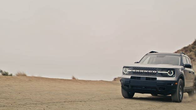 In the second Ford Bronco 'Challenge Accepted' series Tyrhee Moore and his mother showcase how the 2022 SUV assists in them both maintaining their wellness.