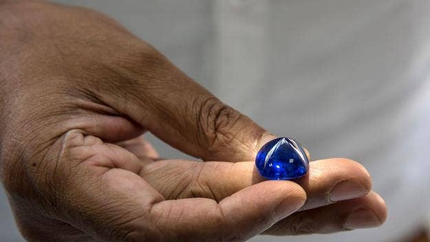 The world's largest sapphire cluster was found in a gem-diggers backyard in Sri Lanka and was then certified to be worth roughly $100 million.