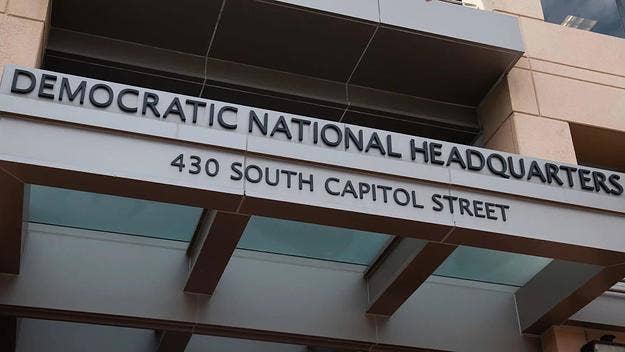 A California man was arrested with machetes and knives outside of the Democratic National Committee's headquarters in Washington, D.C. early Monday morning.