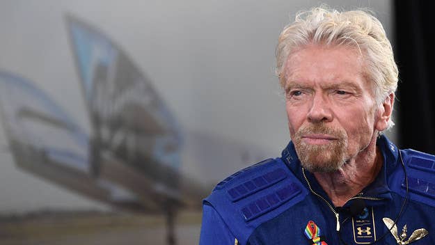 Richard Branson and the Omaze fundraising platform have now launched a contest in which two seats will be given away on a future Virgin space mission.
