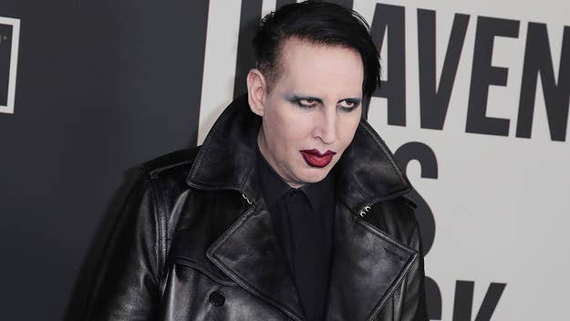 Marilyn Manson agreed to surrender to Los Angeles police on an arrest warrant for allegedly assaulting a videographer at a 2019 concert in New Hampshire.