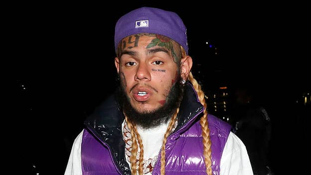 In a conversation with DJ Akademiks, Tekashi 6ix9ine has said that he refuses to give money to his estranged father, who also happens to be homeless.