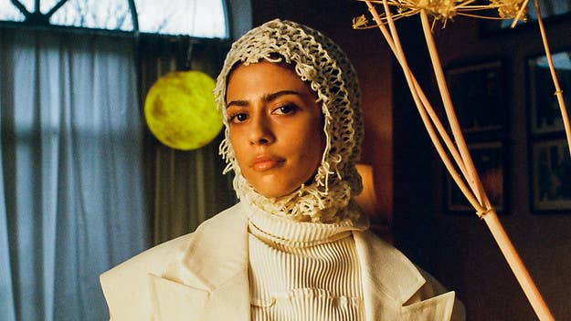 The singer-songwriter bares her soul on her impassioned debut single, using her smooth vocals to convey her frustration at being tokenized as a Hijabi woman.