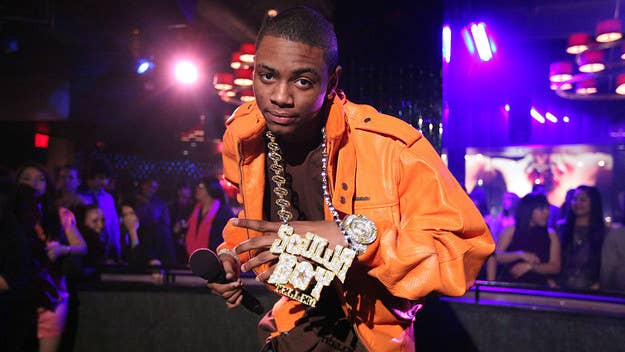 Soulja Boy has taken his 'Verzuz' battle with Bow Wow up a notch and has bet his cherry-red Lamborghini, saying he'll give it to Bow if he wins.