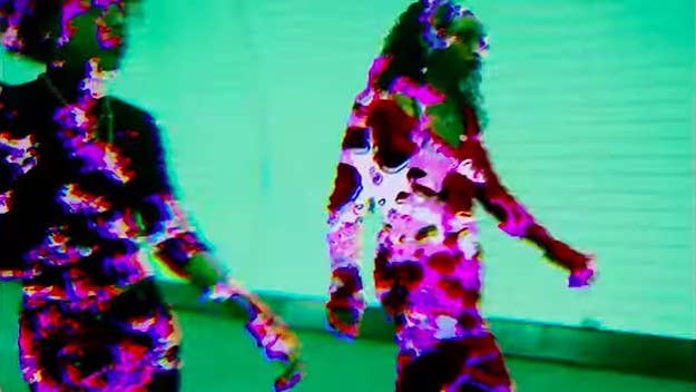 Inspired as much by Erykah Badu as she is by Remarc, jazz, soul, R&B, liquid drum & bass, jungle, late ‘80s rave nostalgia, Jamaican soundsystem culture, UK gar