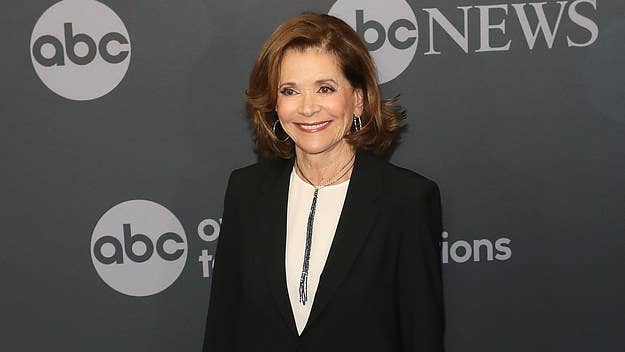 Actress Jessica Walter, best known for her role as Lucille Bluth on 'Arrested Development,' died in her sleep at her New York City home on Wednesday.