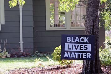 blm-sign