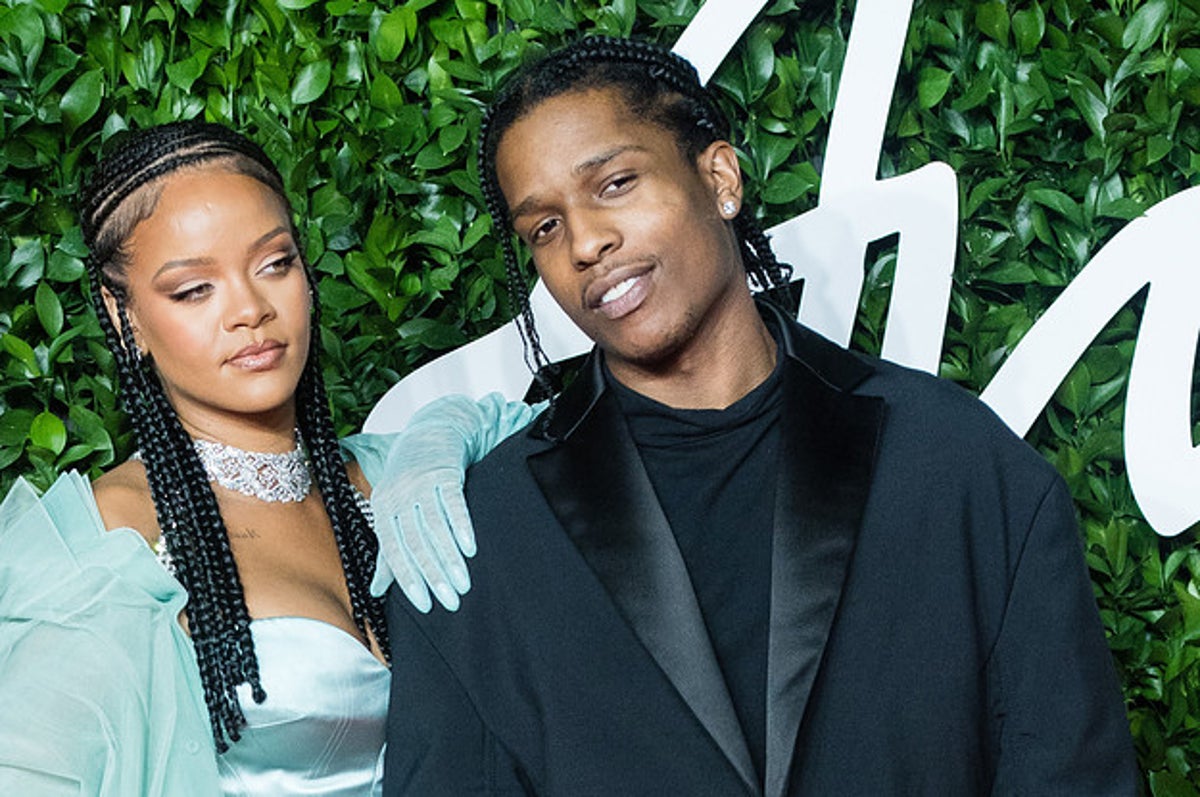 Funniest (And Pettiest) Reactions To Rihanna Reportedly Dating A$AP Rocky