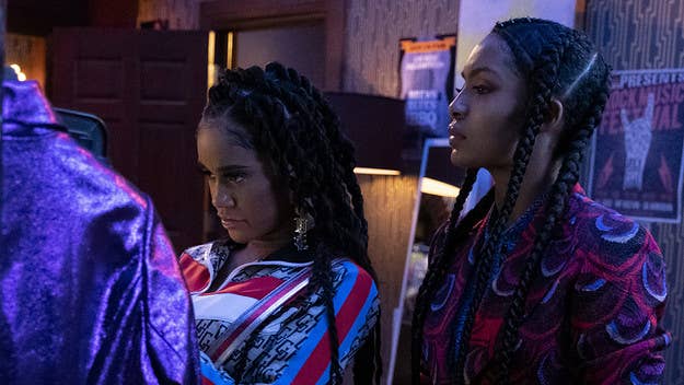 In this exclusive 'grown-ish' clip, Saweetie's character, Indigo, teaches Zoey Johnson (Yara Shahidi) about how to put her foot down with difficult clients.