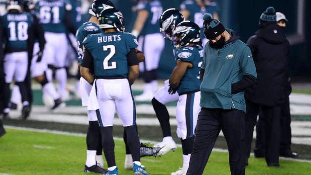 Carson Wentz's days with the Eagles appear numbered. So where could the struggling QB get shipped off to? Here are the six teams that make the most sense. 