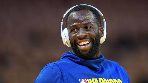 The Warriors forward recalls some of the details about the time Steve Kerr fined Green, Stephen Curry, and Drake for being late to a team plane.