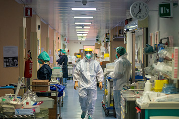 Medical staff inside the reanimation ward in the Bellaria Hospital in Bologna.