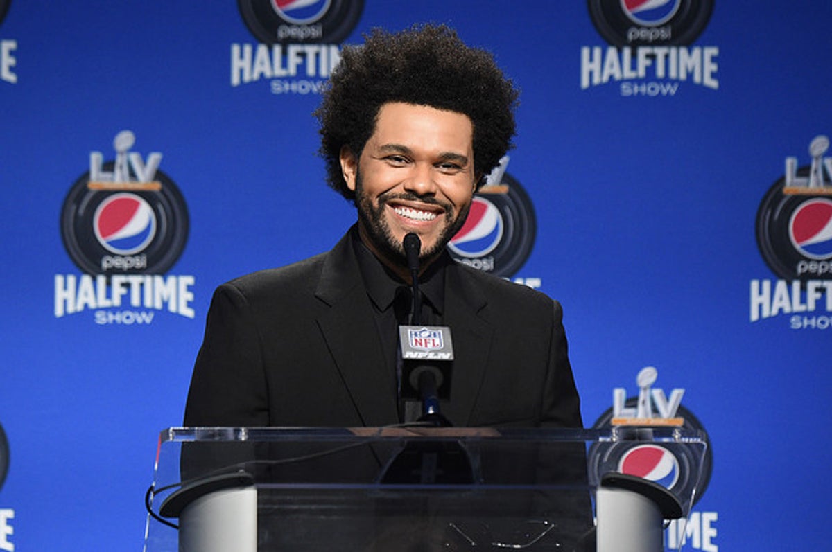 The Weeknd Says He'll 'Keep It PG' for Super Bowl Halftime Show