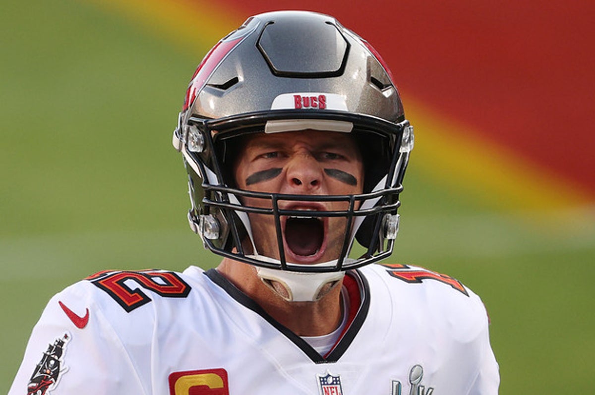 Video: Fan In Tom Brady Jersey Warned Heat Fans Before Last