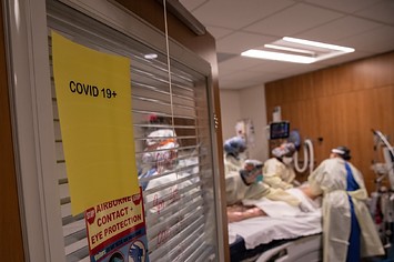 Doctors in a COVID ward