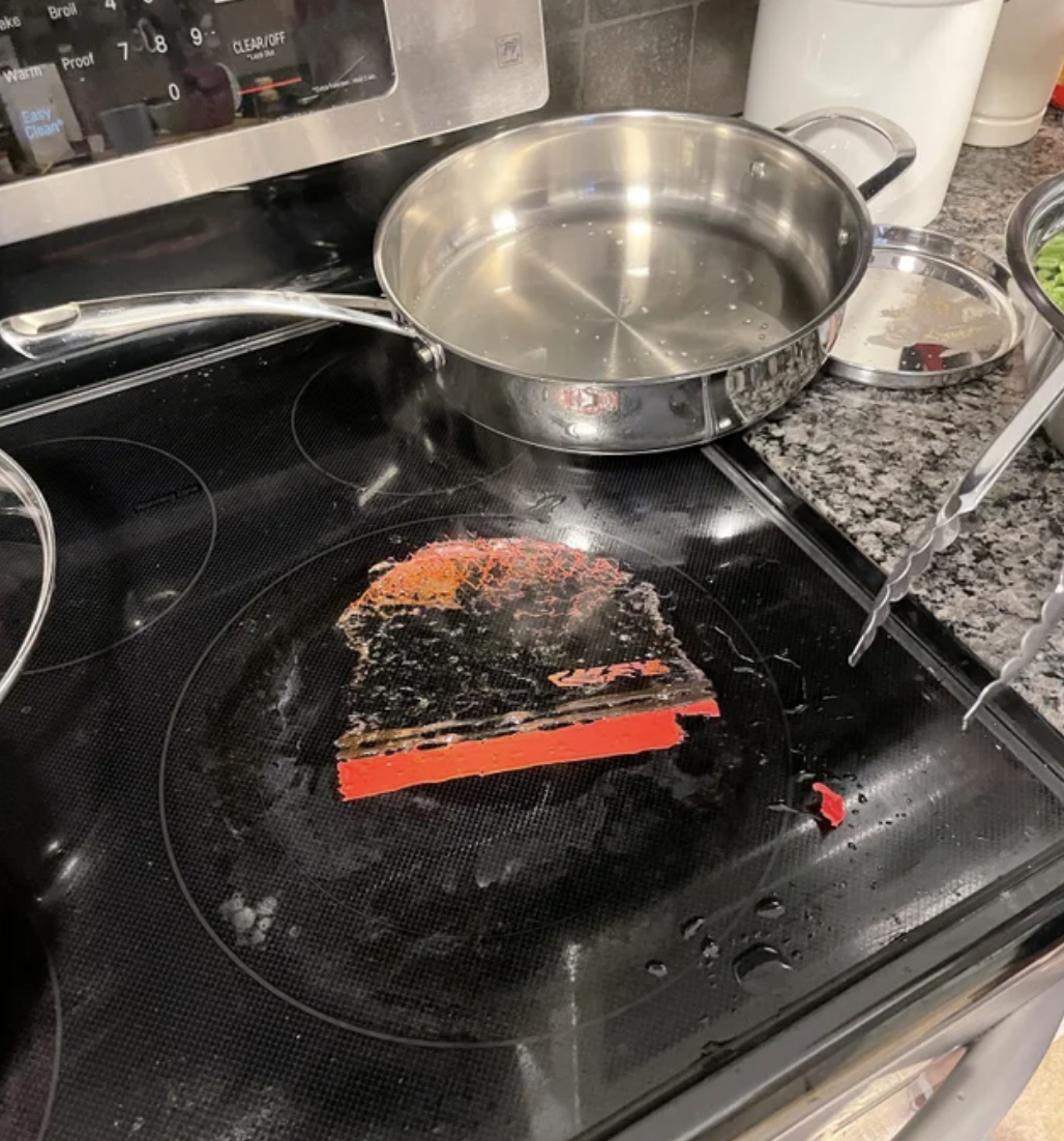 A broken stove