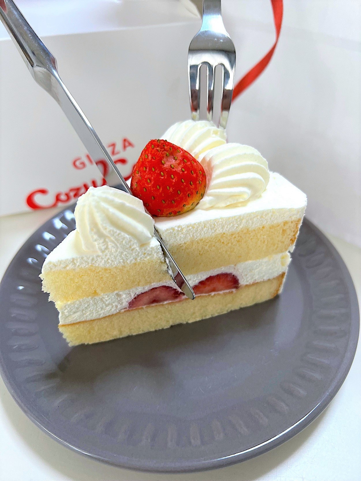 ミニチュアスイーツ♡いちごたっぷりショートケーキ♡いちご♡樹脂粘土