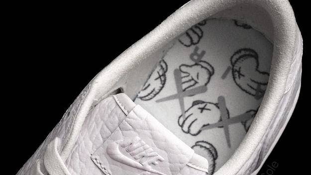 Images of a purported Kaws x Air Jordan 1 Low sample surfaced on social media, which prompted the artist himself to say that the shoe may be inauthentic.