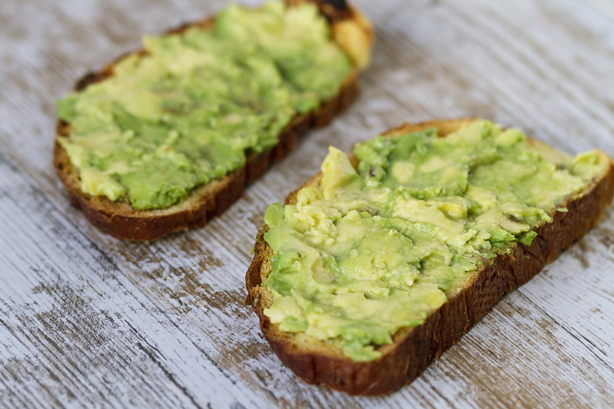 Mashed avocado toast