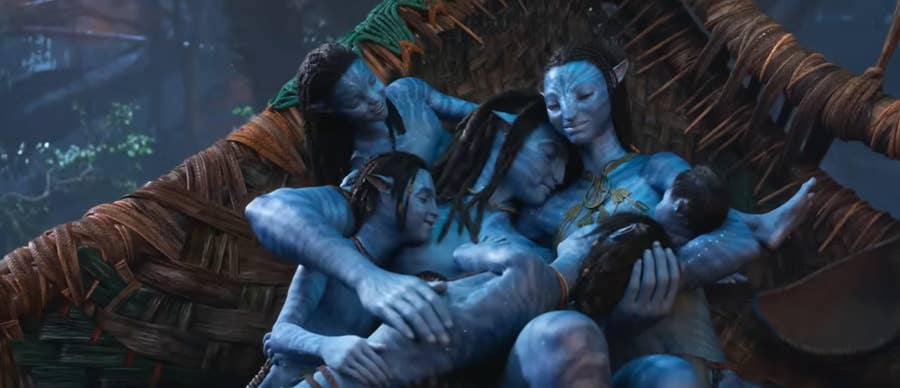 avatar neytiri y jake escena de amor