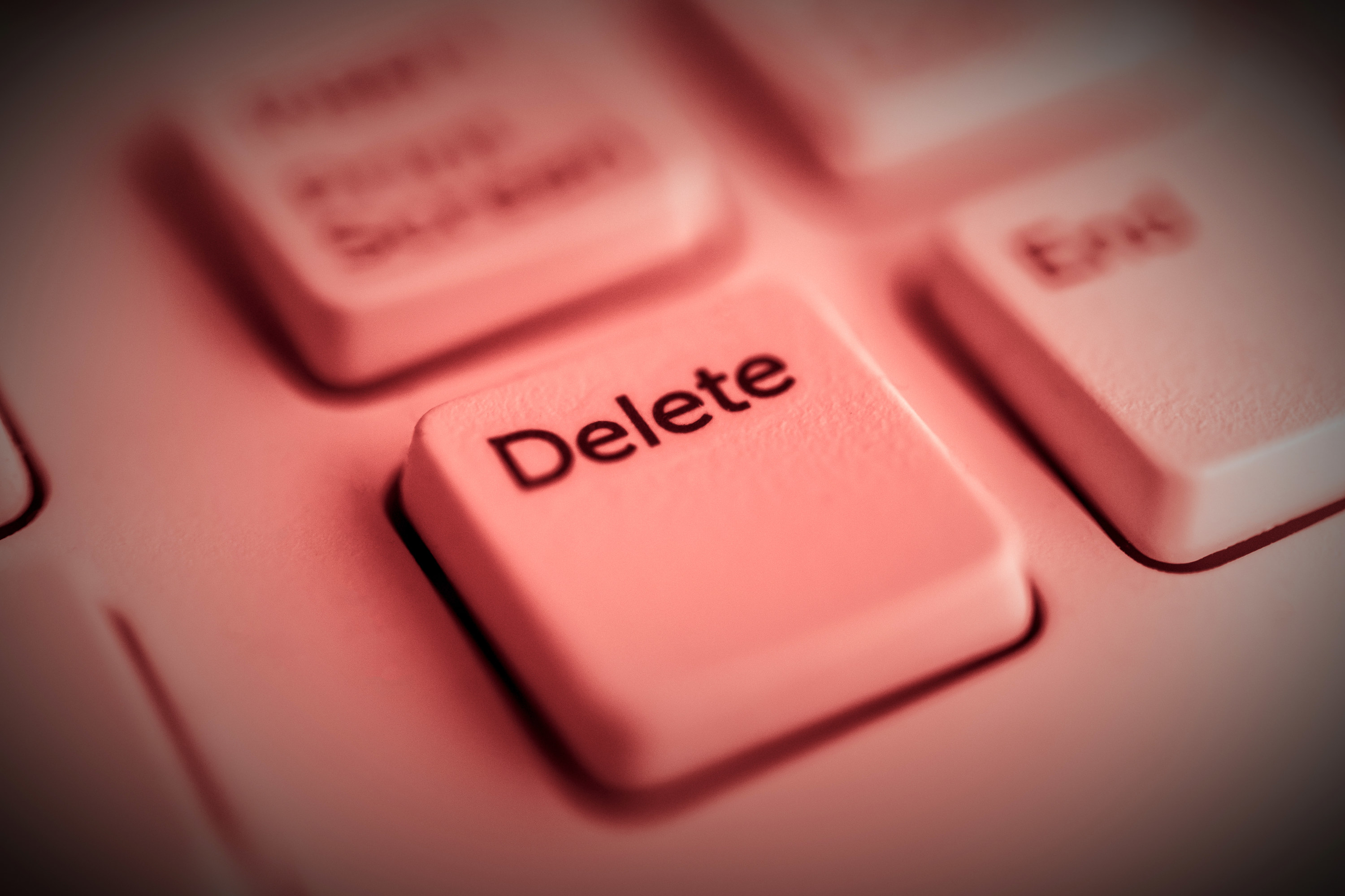 delete button on a computer keyboard