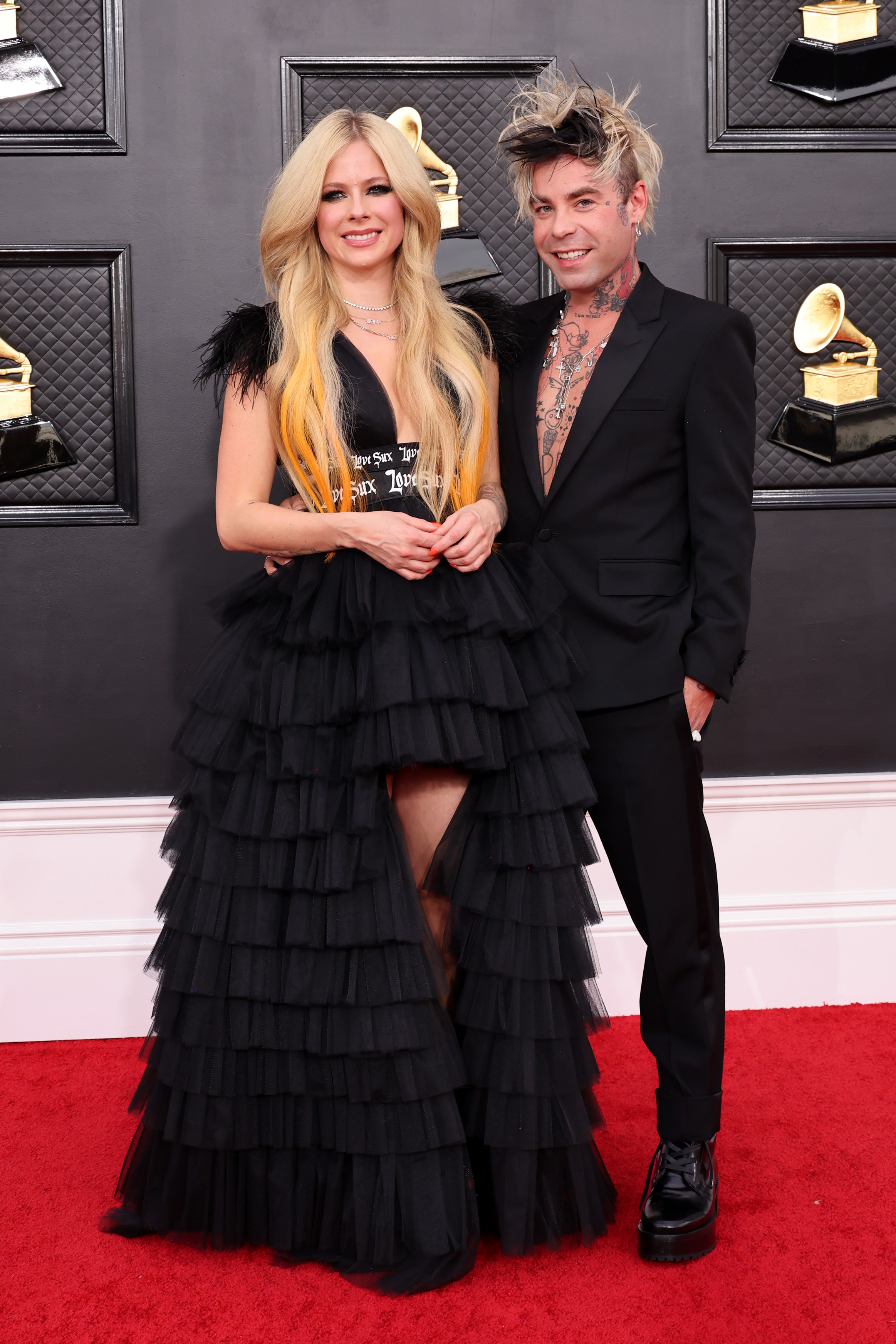 Avril Lavigne and Mod Sun on the red carpet