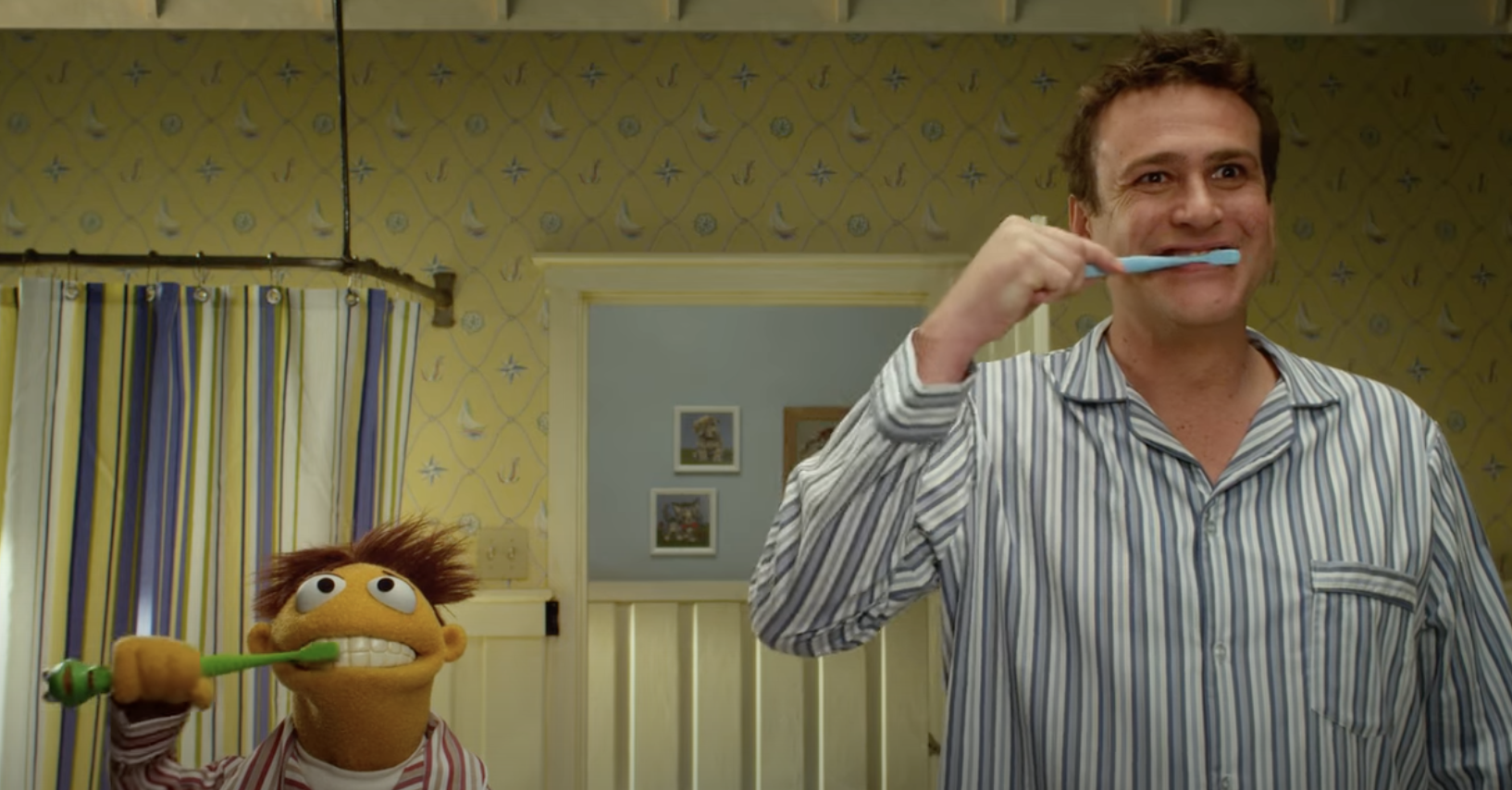 Things People In Movies Do That Real People Never Do - 44