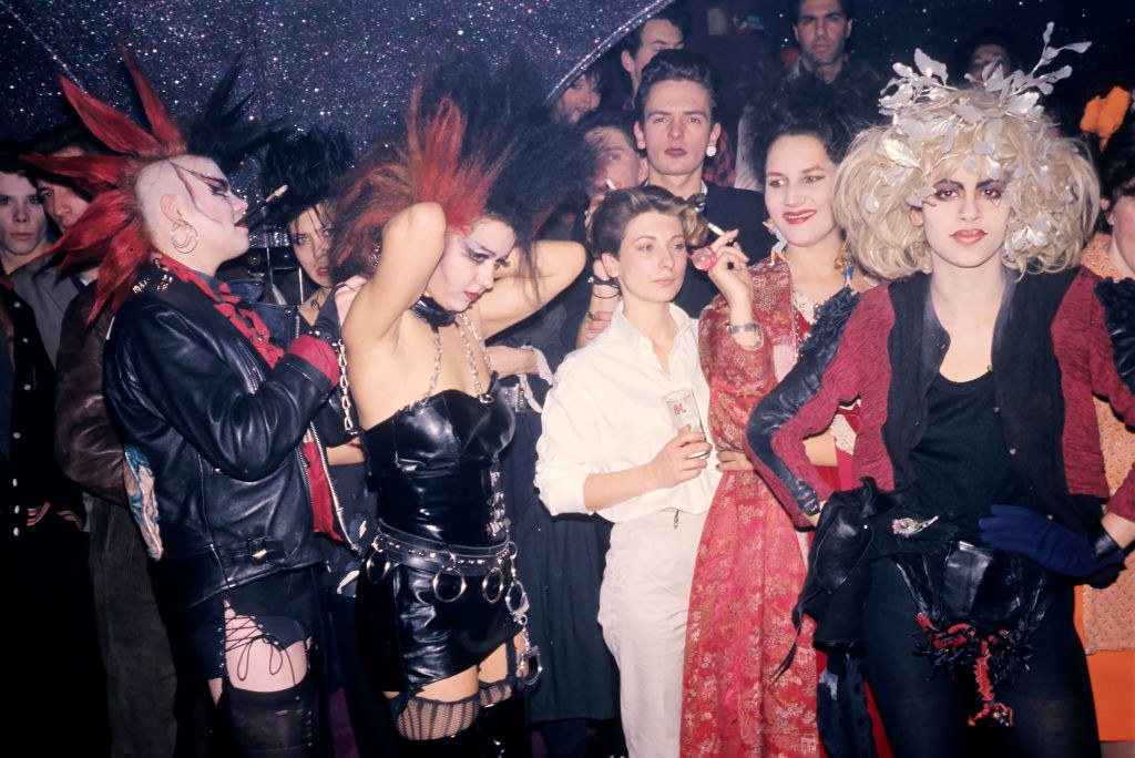 Crowd at a punk club in Paris in 1990