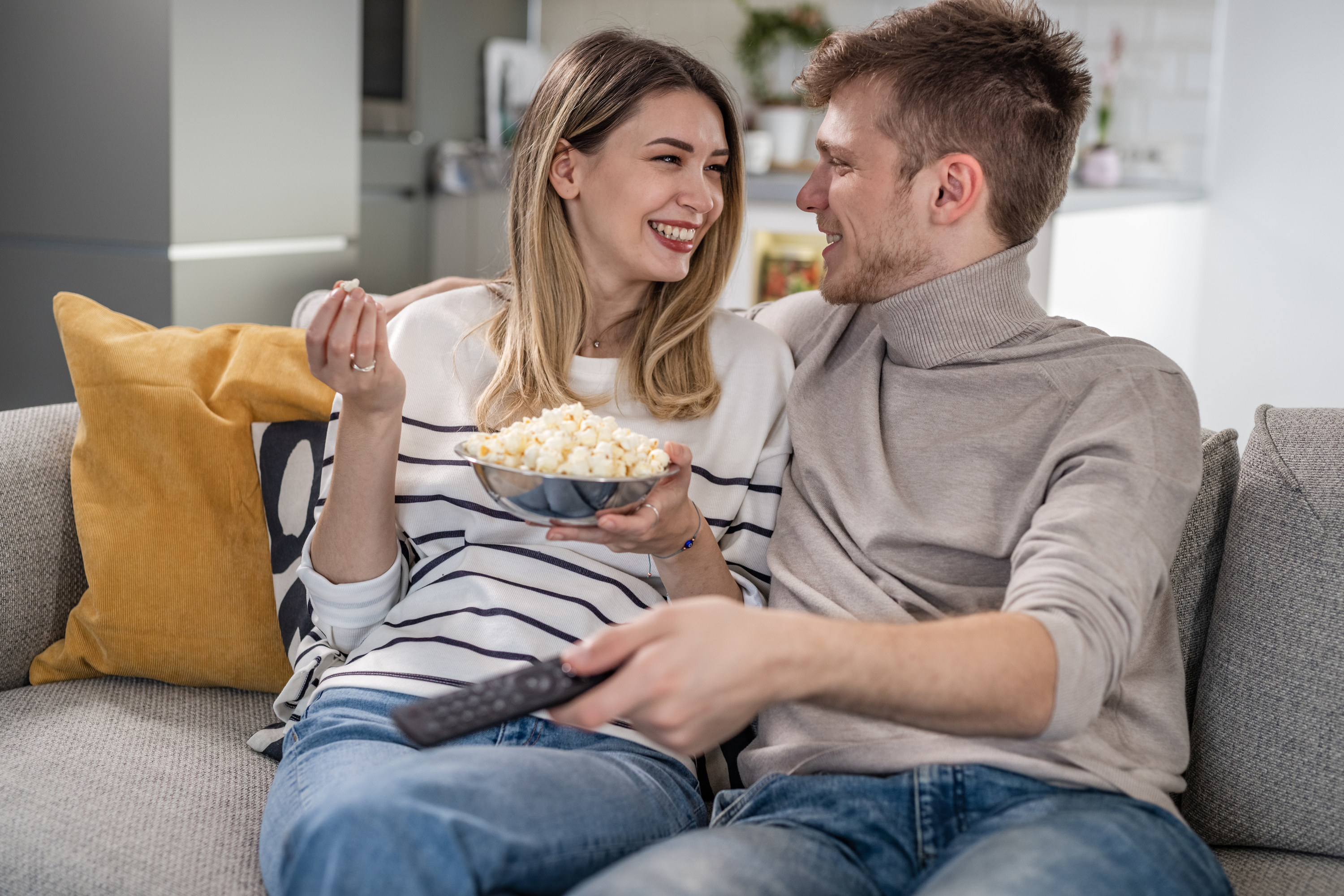25 At Home Date Night Ideas that are Free or Cheap