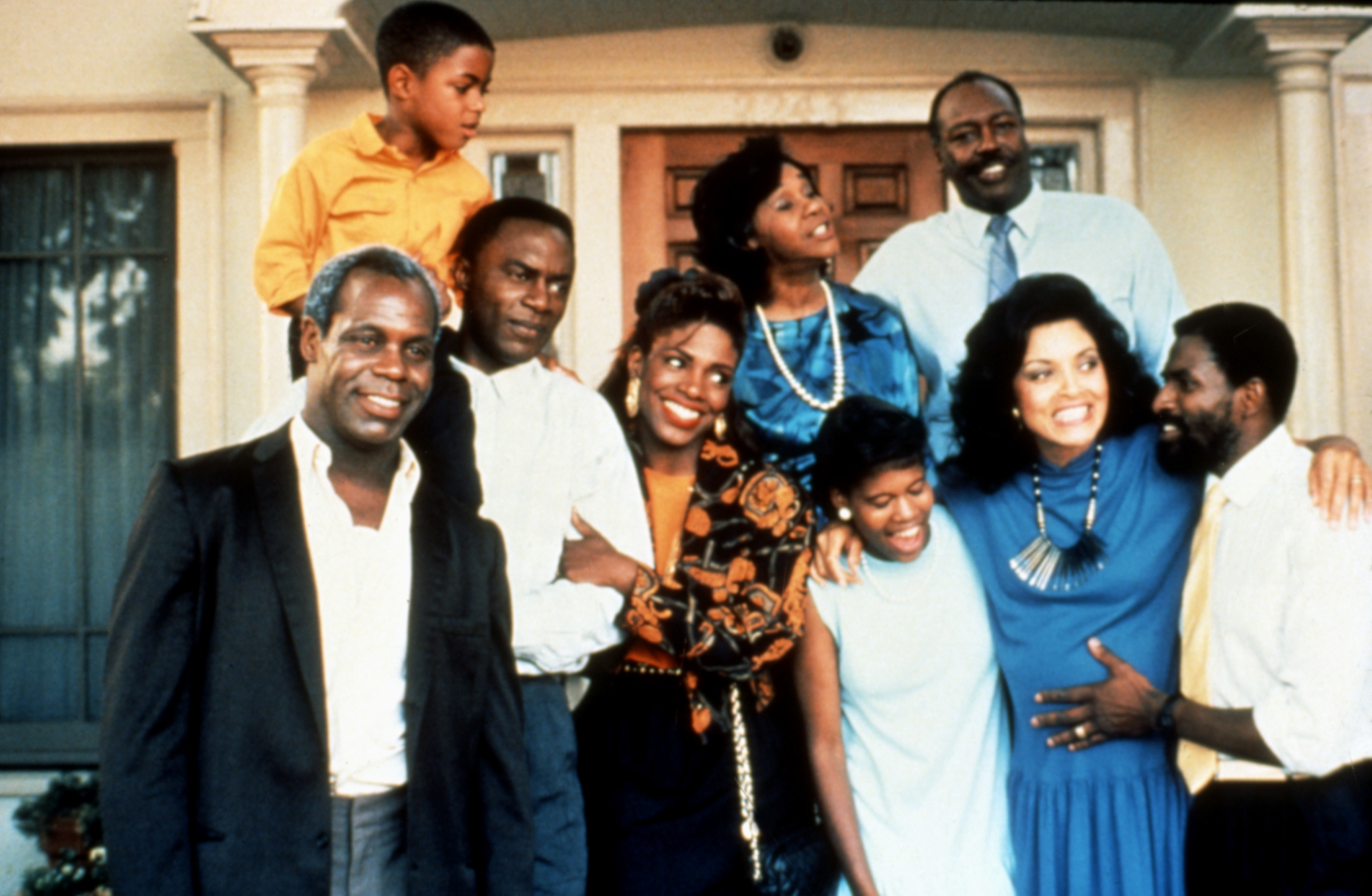 The cast of To Sleep With Anger, including Danny Glover and Sheryl Lee Ralph