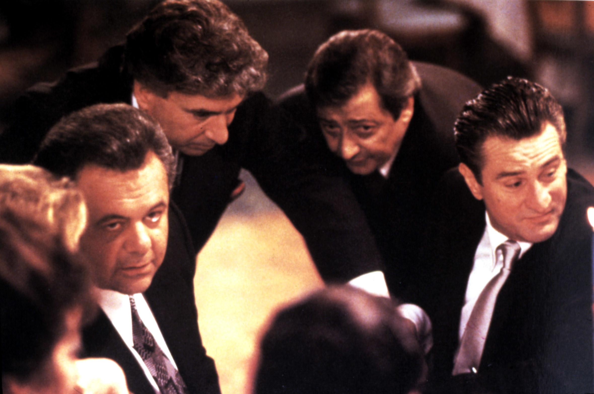 Cast of the movie, including Paul Sorvino and Robert De Niro