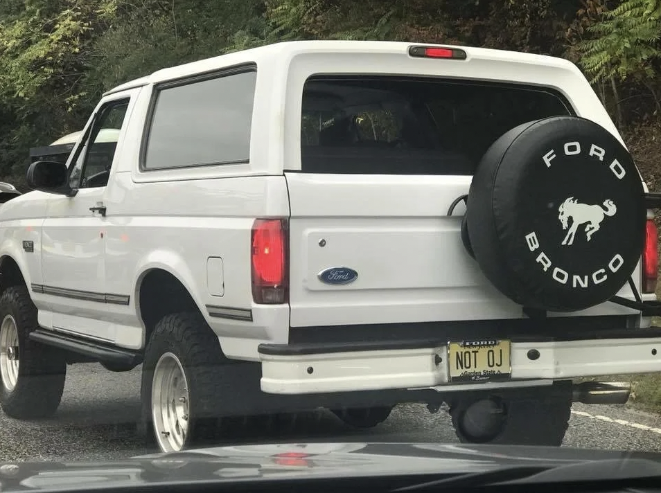 62 Funny License Plates That Are Actually Really Clever - 85