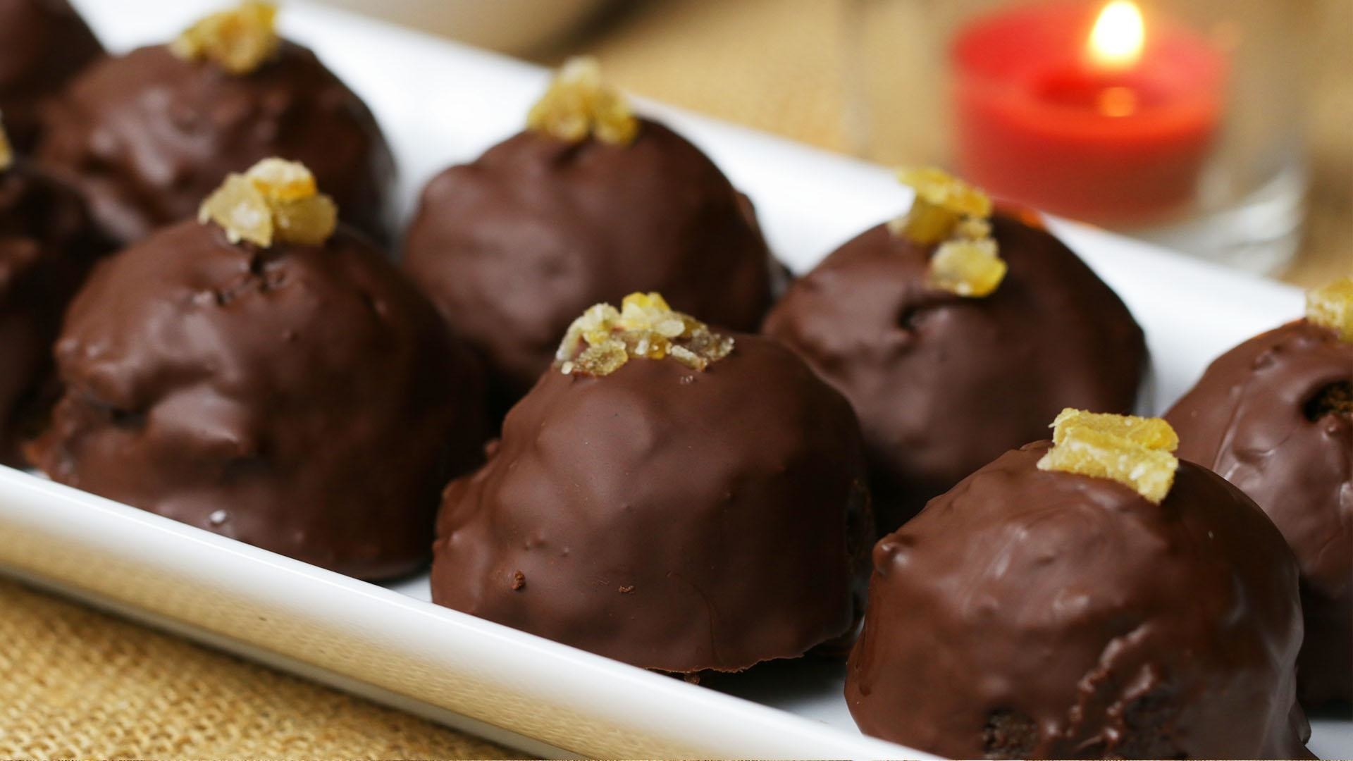 Gingerbread truffles topped with crystallized ginger.