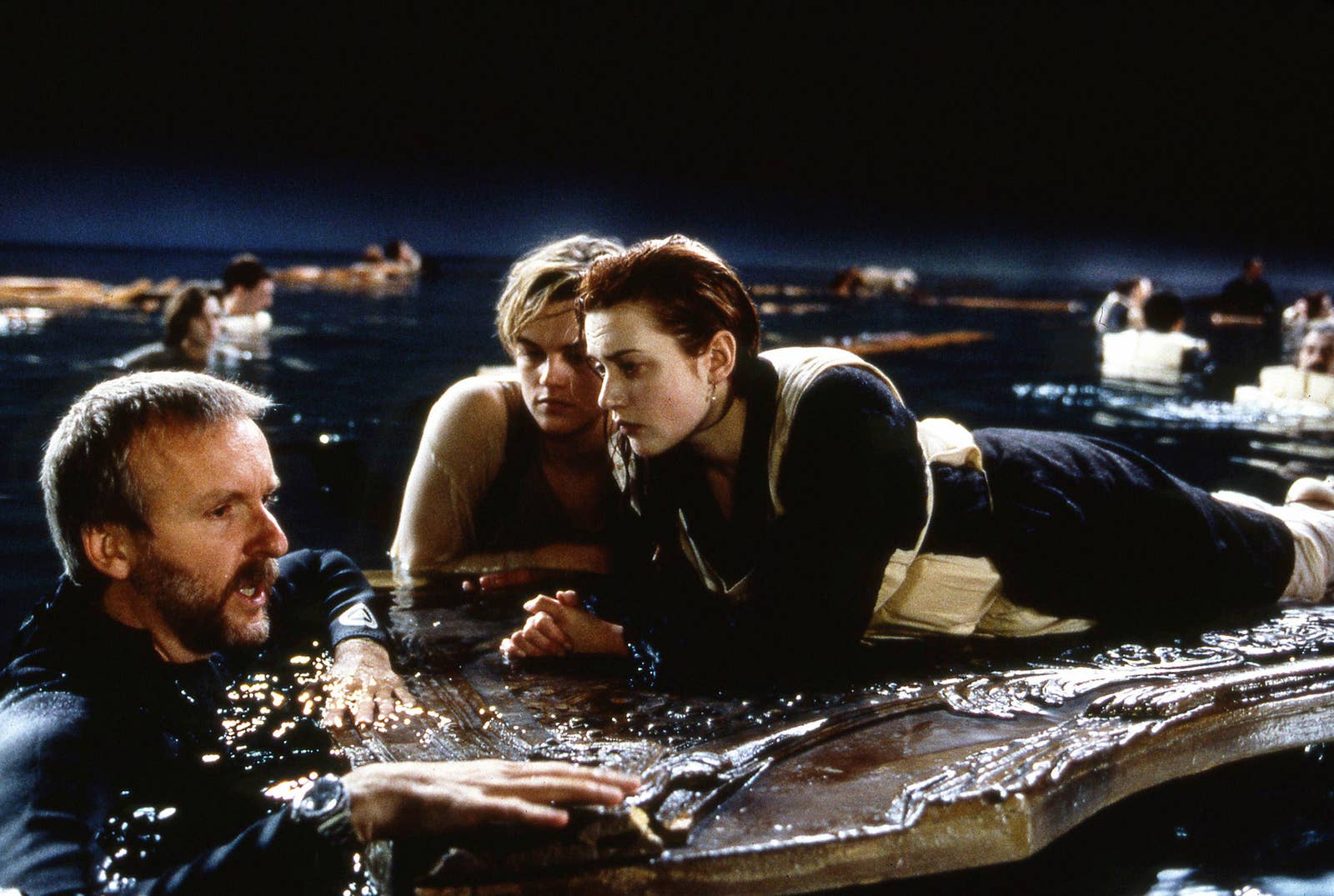 See Rare Behind-The-Scenes Photos From “Titanic”