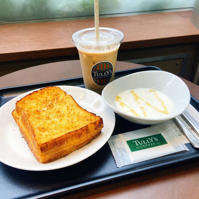 Tully's Coffee（タリーズコーヒー）のおすすめフードメニュー「バター香る フレンチトースト セット」