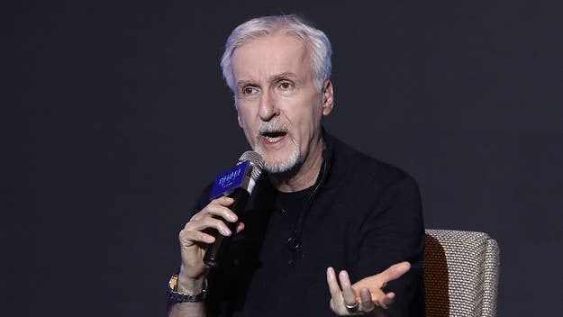 After a screening of 'Avatar: The Way of Water' this weekend, director James Cameron flipped off a group of fans who booed him for not signing autographs.