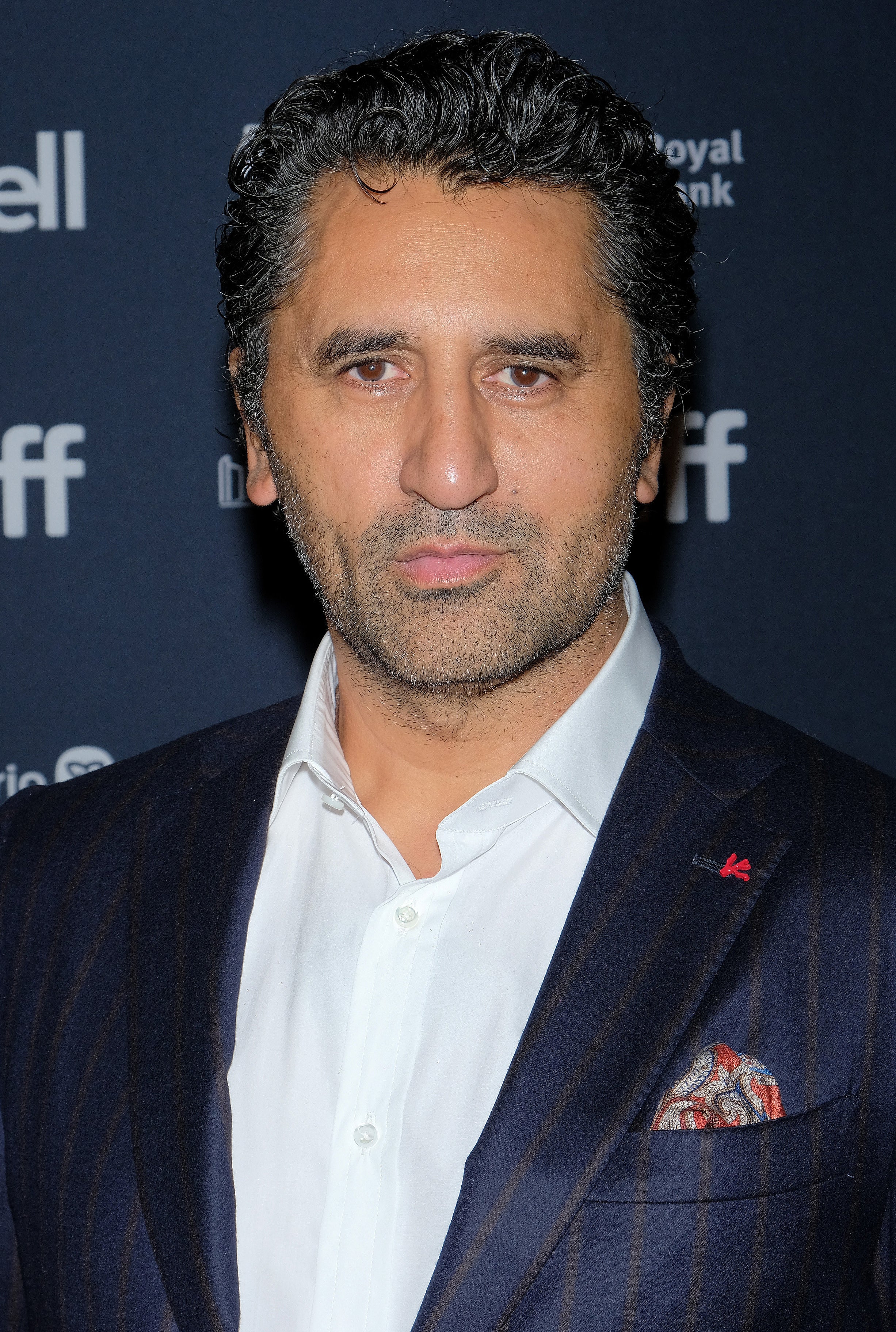 Cliff Curtis on the red carpet