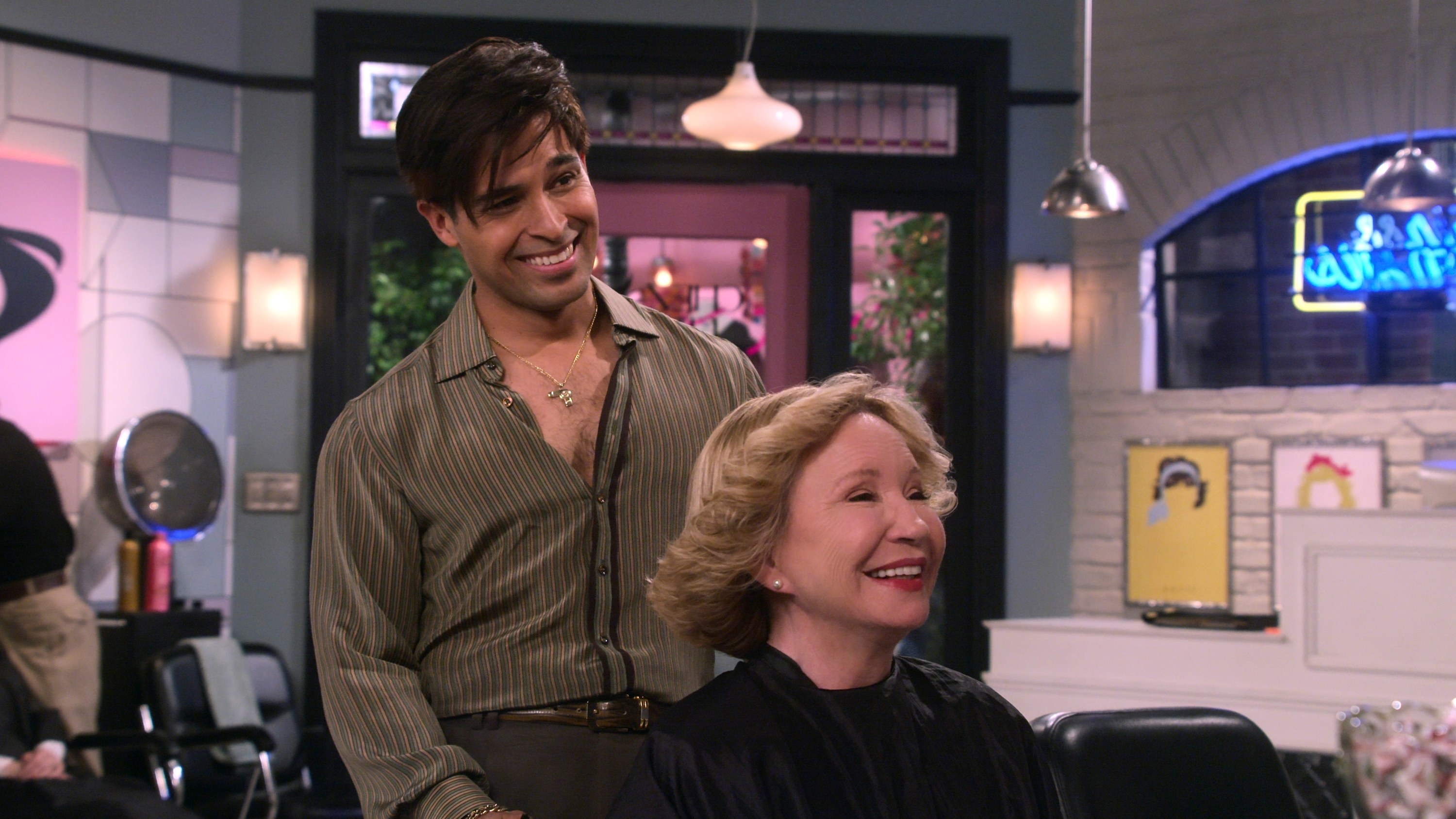 Fez with Kitty at the salon