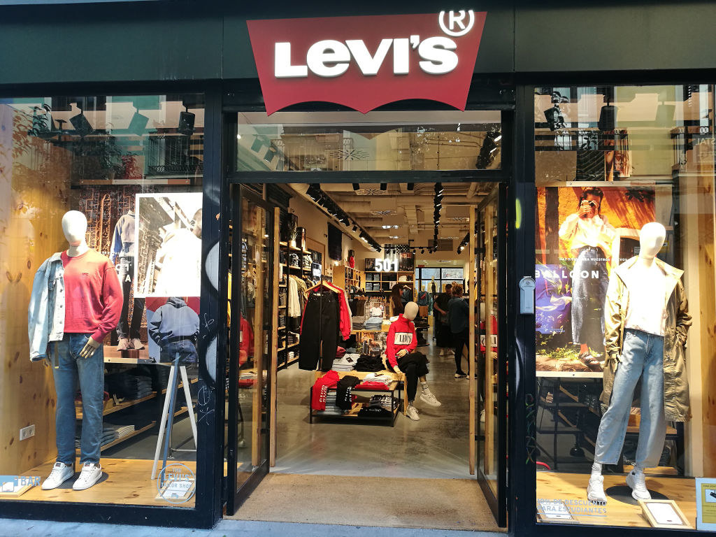 A Levi&#x27;s jeans store