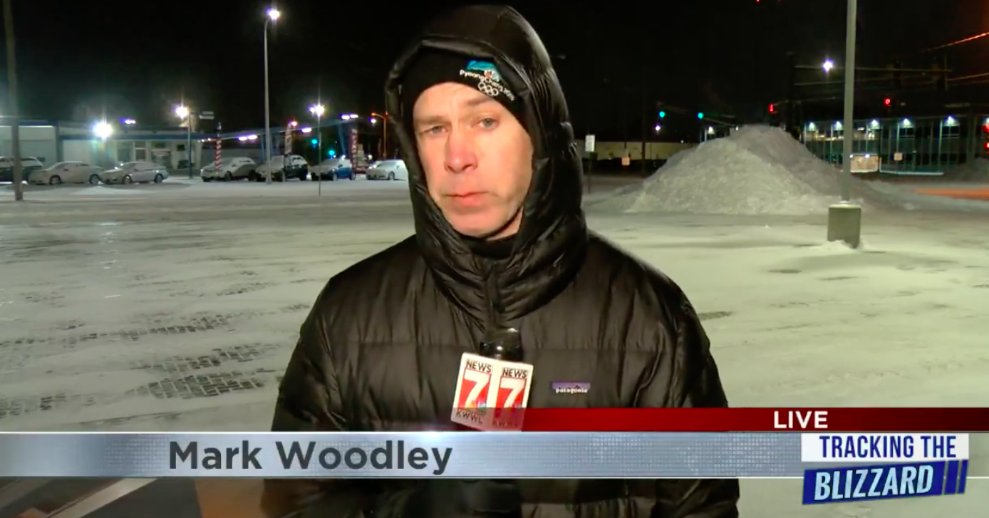 A Sports Reporter Covering The Weather Is Going Viral