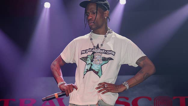 On Christmas Eve (Dec. 24), Travis Scott and his Cactus Jack Foundation hosted a toy drive in Houston to give out free gifts to 1,000 families.