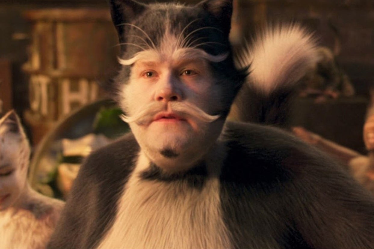 a screencap of James Corden from &quot;Cats&quot;