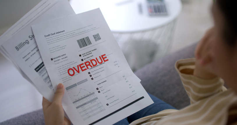 Overdue bills