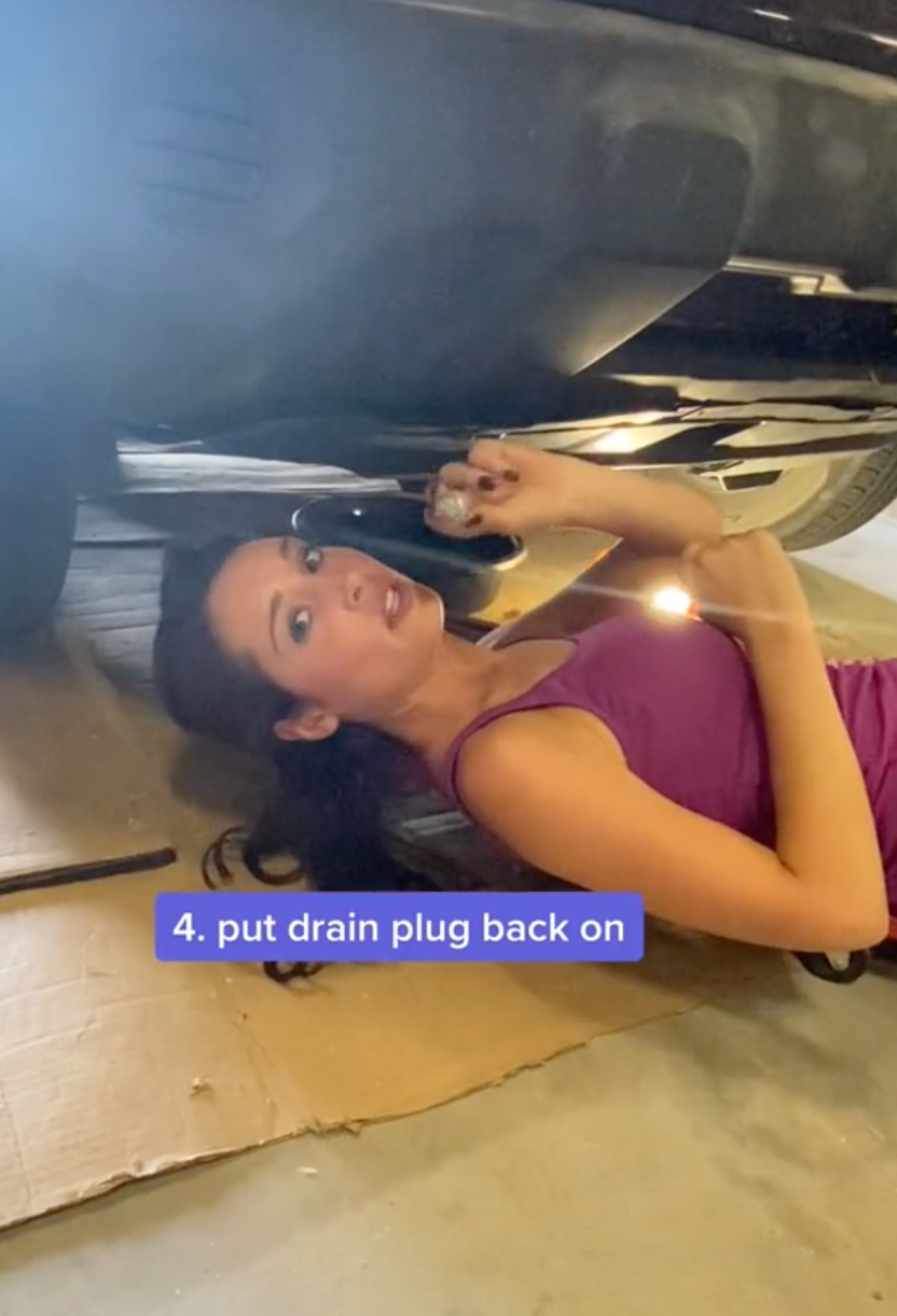 How To Change Your Car s Oil By Yourself - 19