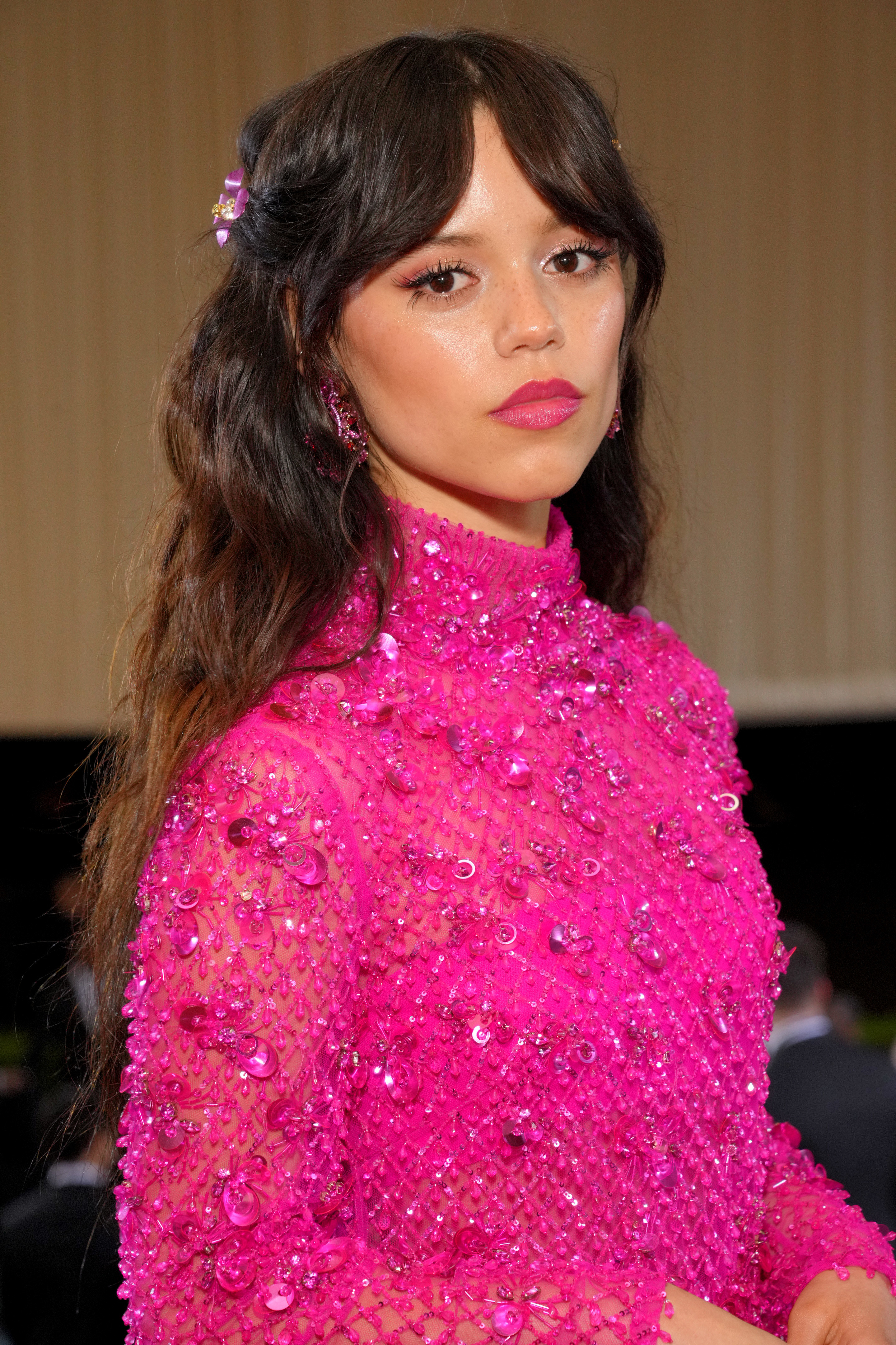 Jenna Ortega Pays Homage to Wednesday Addams In Macabre Versace