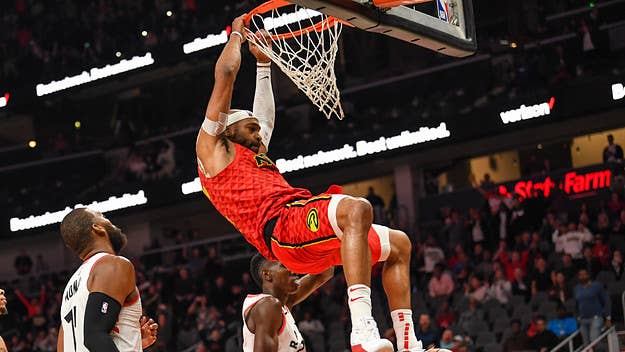 Vince Carter isn't throwing it down like he used to, but the future Hall of Famer can still wow us with his dunks. Here are his best ones since age 30. 