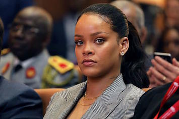 Rihanna in Senegal