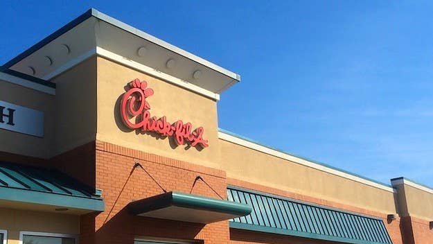 Lazy lovers of Chick-fil-A chicken rejoice! 