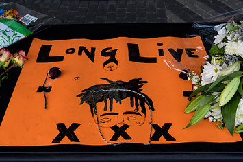 XXXTentacion funeral and fan memorial.