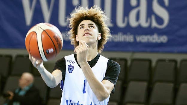 LaMelo Ball threw down with a Lithuanian during a recent Junior Basketball Association game. See how Lavar Ball's son got into with an opponent. 
